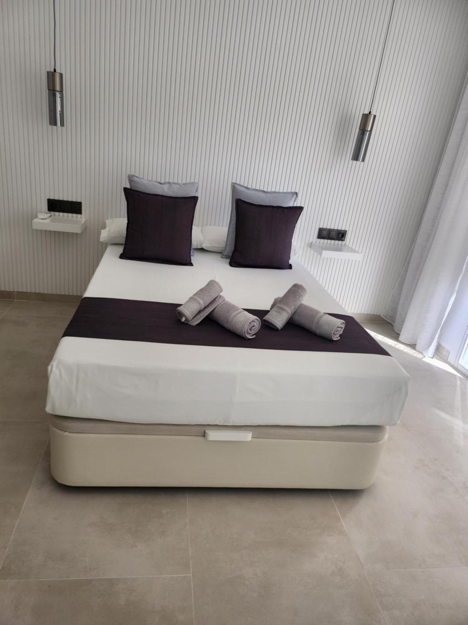 Apartamentos San Antonio ตอร์เรโมลิโนส ภายนอก รูปภาพ
