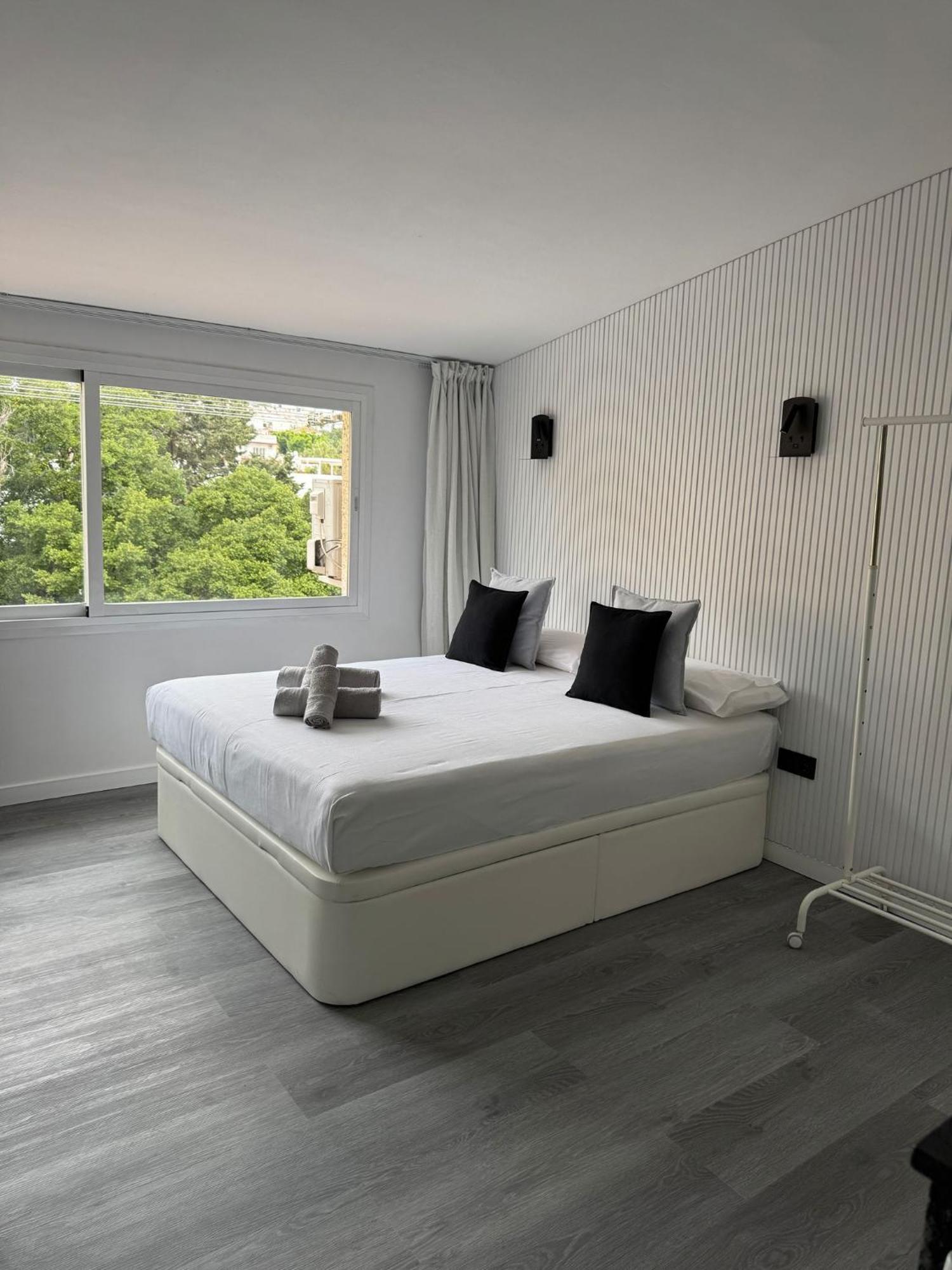 Apartamentos San Antonio ตอร์เรโมลิโนส ภายนอก รูปภาพ